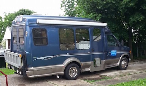 FULL LENGTH SIDE VIEW 