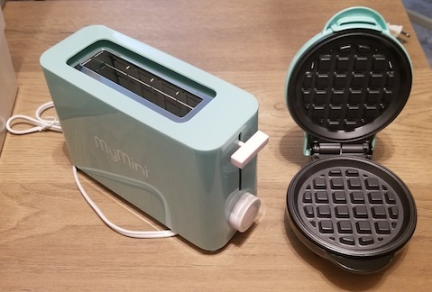 Mini toaster + mini wafflemaker
